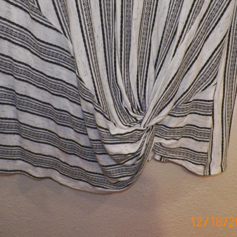 Blouse - Picture 3 of 4